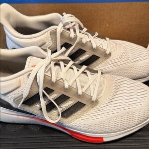 Adidas Men's bounce  White and Black Athletic Shoes with Red Accents